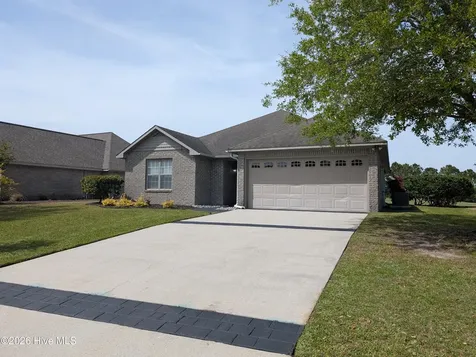 51 Castle Bay Drive Hampstead NC 28443