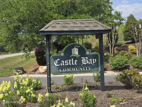 51 Castle Bay Drive Hampstead NC 28443
