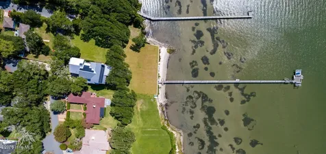 4101 Sound Drive Morehead City NC 28557