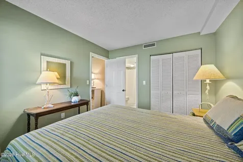 10300 Coast Guard Road Emerald Isle NC 28594