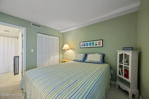 10300 Coast Guard Road Emerald Isle NC 28594
