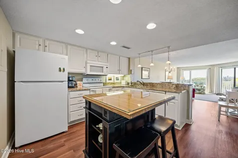 10300 Coast Guard Road Emerald Isle NC 28594