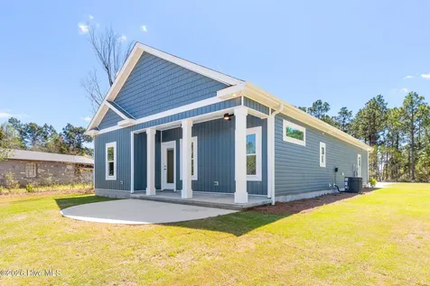 2317 Frink Lake Drive Southport NC 28461