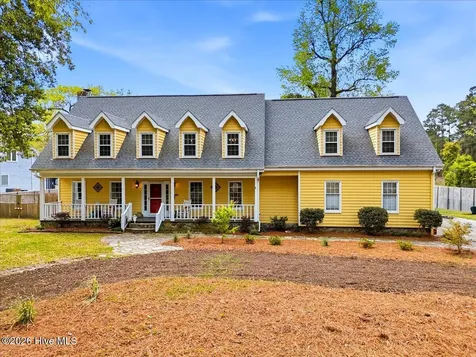 10307 Westbank Court SE Leland NC 28451
