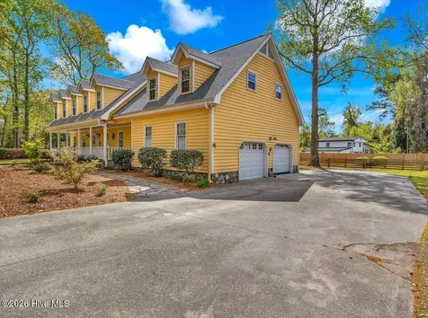 10307 Westbank Court SE Leland NC 28451
