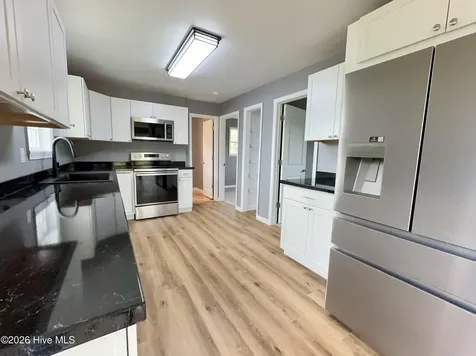 172 Sunset Circle Hertford NC 27944
