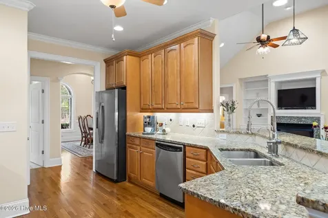 2607 St James Drive SE Southport NC 28461