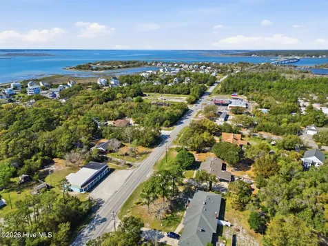 360 Island Road Harkers Island NC 28531