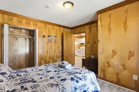 360 Island Road Harkers Island NC 28531
