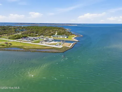 360 Island Road Harkers Island NC 28531