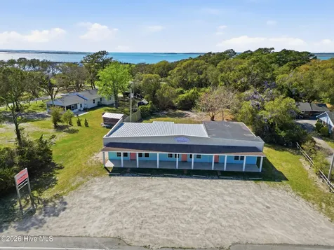 360 Island Road Harkers Island NC 28531