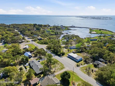360 Island Road Harkers Island NC 28531