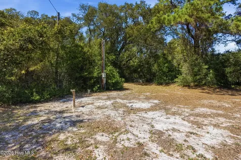 360 Island Road Harkers Island NC 28531