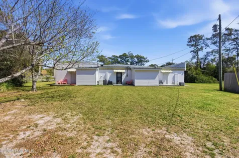 360 Island Road Harkers Island NC 28531