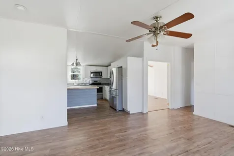 2228 Harbor Ridge Drive SE Bolivia NC 28422