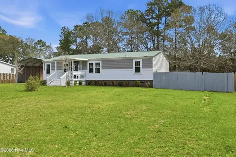 2228 Harbor Ridge Drive SE Bolivia NC 28422