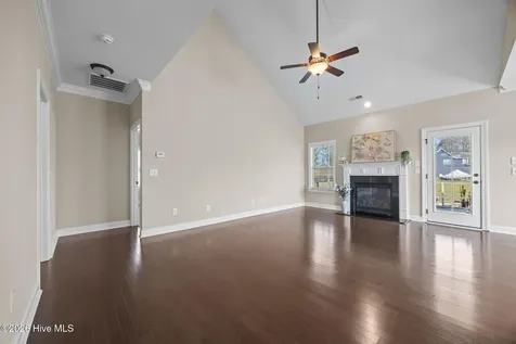 2737 Cox Farm Road Greenville NC 27858
