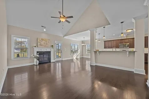 2737 Cox Farm Road Greenville NC 27858