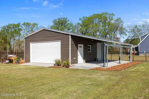 2737 Cox Farm Road Greenville NC 27858