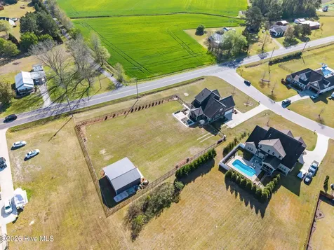 2737 Cox Farm Road Greenville NC 27858