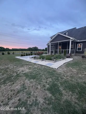 2737 Cox Farm Road Greenville NC 27858