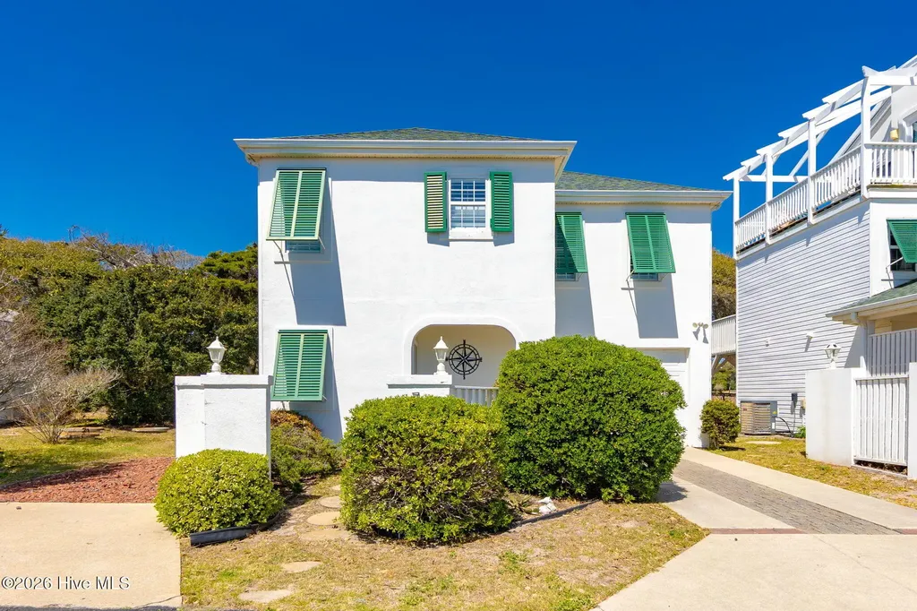 7 Bermuda Greens Pine Knoll Shores NC 28512