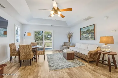 7 Bermuda Greens Pine Knoll Shores NC 28512