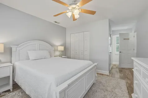 7 Bermuda Greens Pine Knoll Shores NC 28512