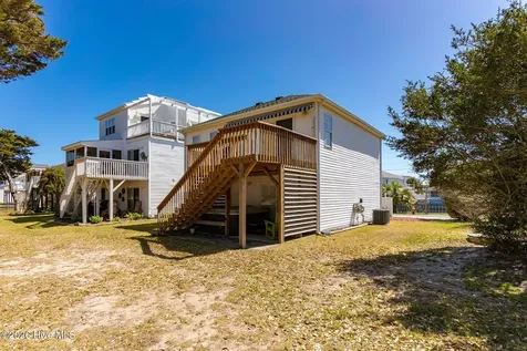7 Bermuda Greens Pine Knoll Shores NC 28512