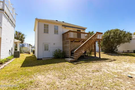 7 Bermuda Greens Pine Knoll Shores NC 28512
