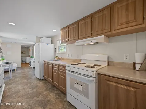 111 Woodpecker Road Holly Ridge NC 28445