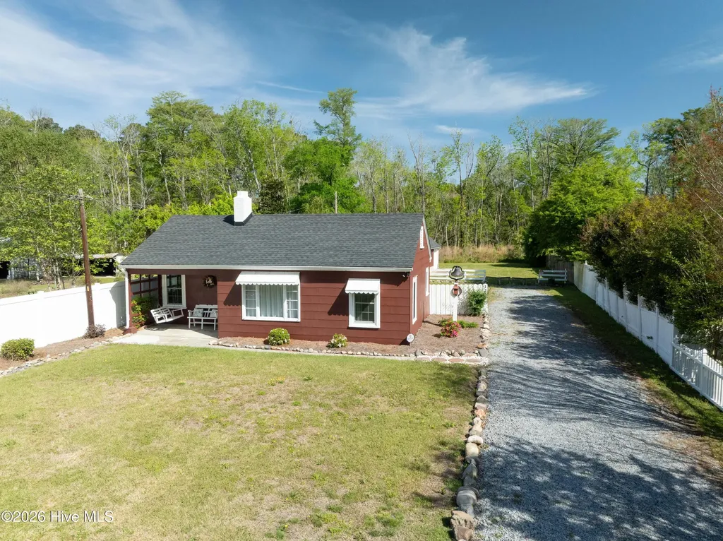 322 River Road Washington NC 27889