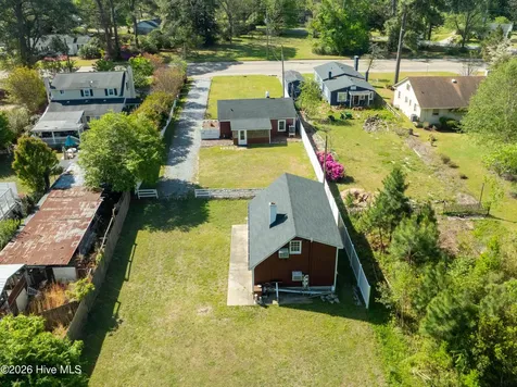 322 River Road Washington NC 27889
