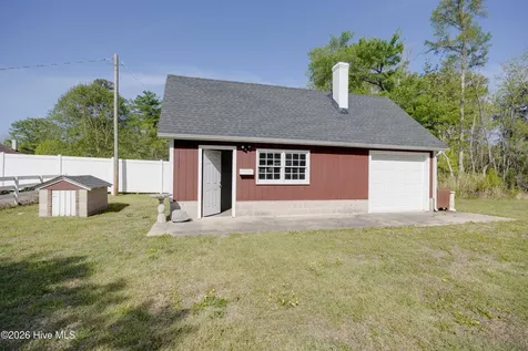 322 River Road Washington NC 27889