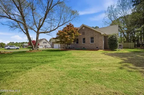 147 N Point Boulevard Moyock NC 27958