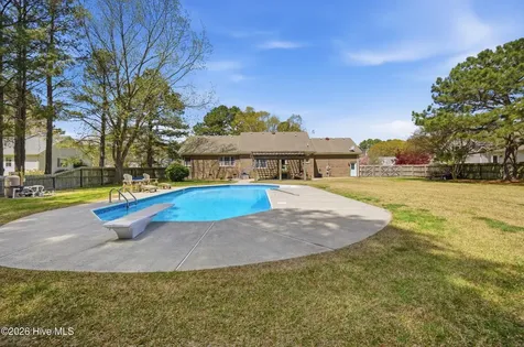 147 N Point Boulevard Moyock NC 27958