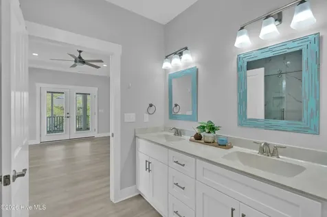 228 NE 38th Street Oak Island NC 28465