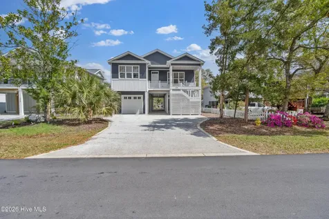228 NE 38th Street Oak Island NC 28465