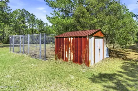 275 Folkstone Road Holly Ridge NC 28445