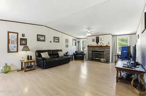 275 Folkstone Road Holly Ridge NC 28445