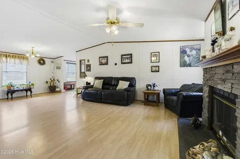275 Folkstone Road Holly Ridge NC 28445