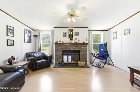 275 Folkstone Road Holly Ridge NC 28445