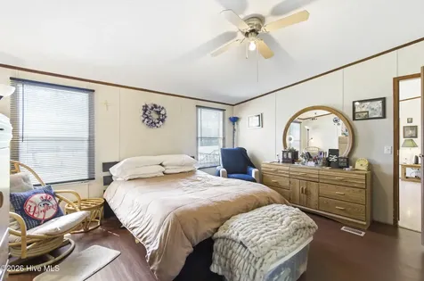 275 Folkstone Road Holly Ridge NC 28445