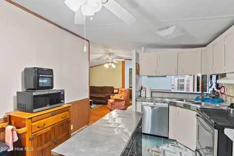 2773 Pirate Lane SW Supply NC 28462