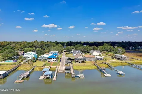 2773 Pirate Lane SW Supply NC 28462