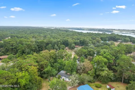 2773 Pirate Lane SW Supply NC 28462