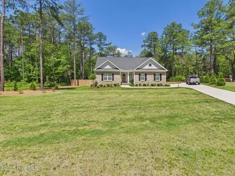 409 Piney Oak Drive Carthage NC 28327