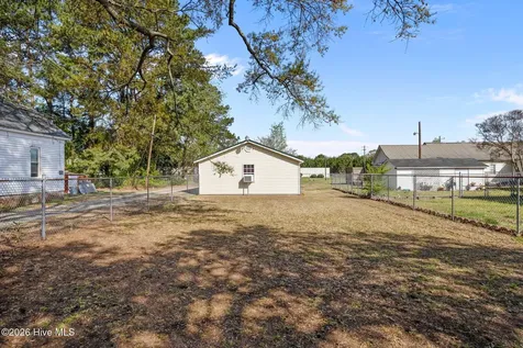 1304 Albemarle Avenue Tarboro NC 27886
