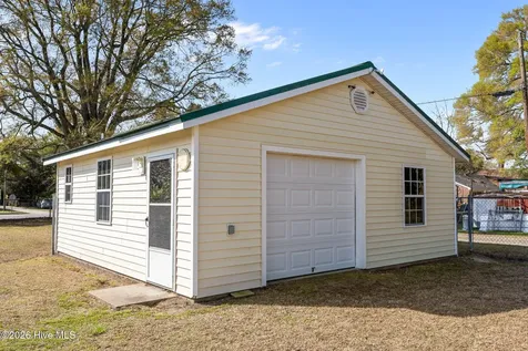 1304 Albemarle Avenue Tarboro NC 27886