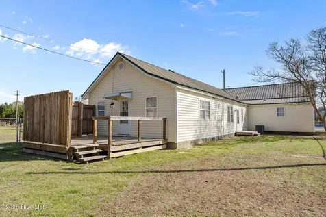 1304 Albemarle Avenue Tarboro NC 27886